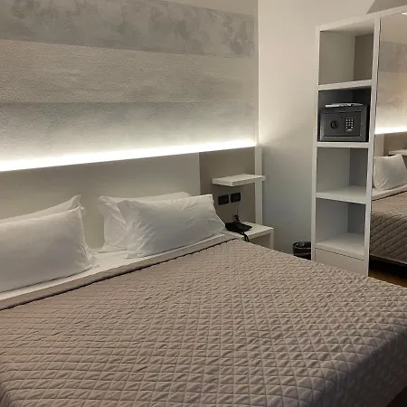 Rosa 3* Sirmione