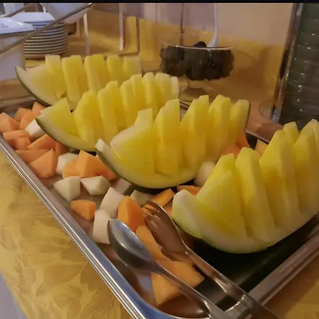 Rosa Hotel 3*