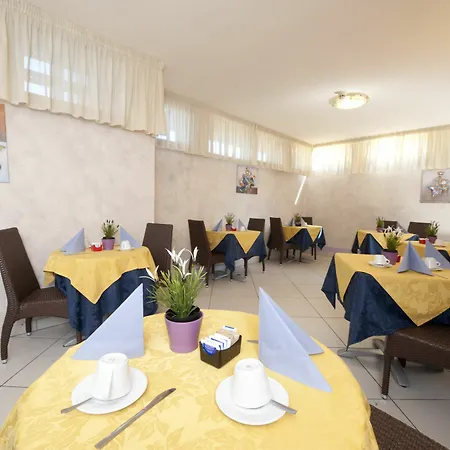 Rosa Hotel