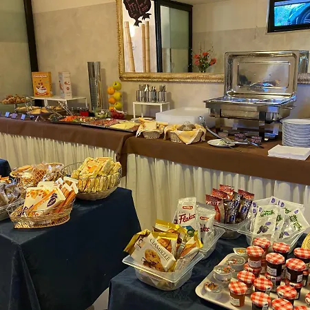 罗莎别墅酒店 酒店 西尔米奥奈